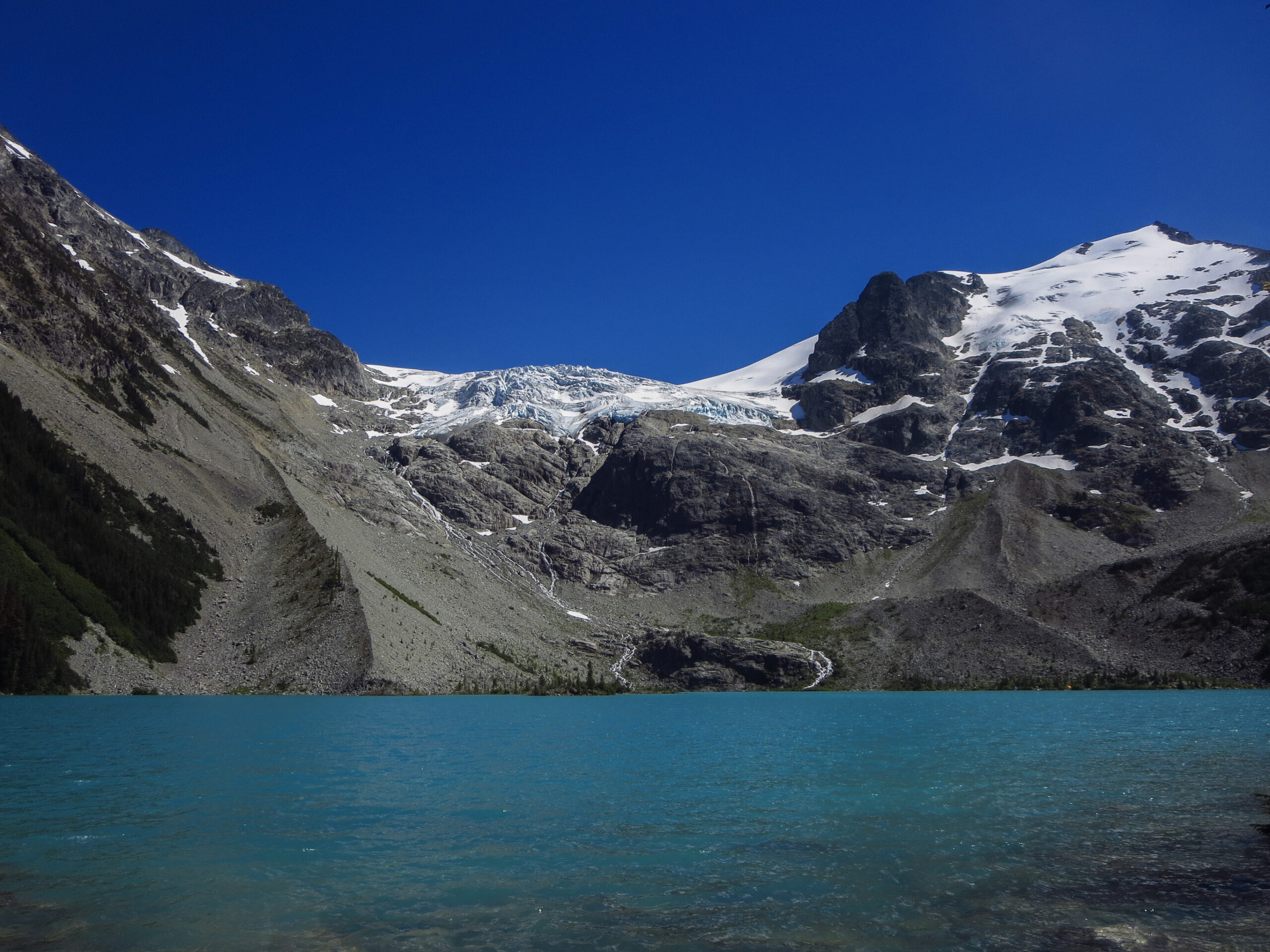 Joffre Lakes park