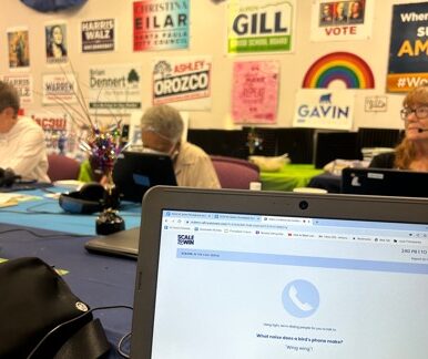 Volunteers phone bank at VCD HQ