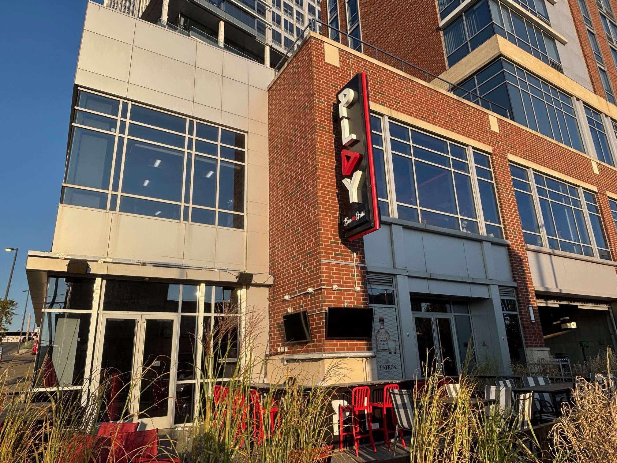 Play Bar & Grill Exterior